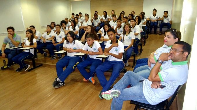 Primeira visita da semana: Centro Educacional Novo Horizonte de Natal/RN -  AULAS DE ENERGIA